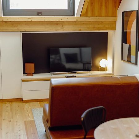 Elegant Downtown Apartment By Vacationy Porto Bagian luar foto